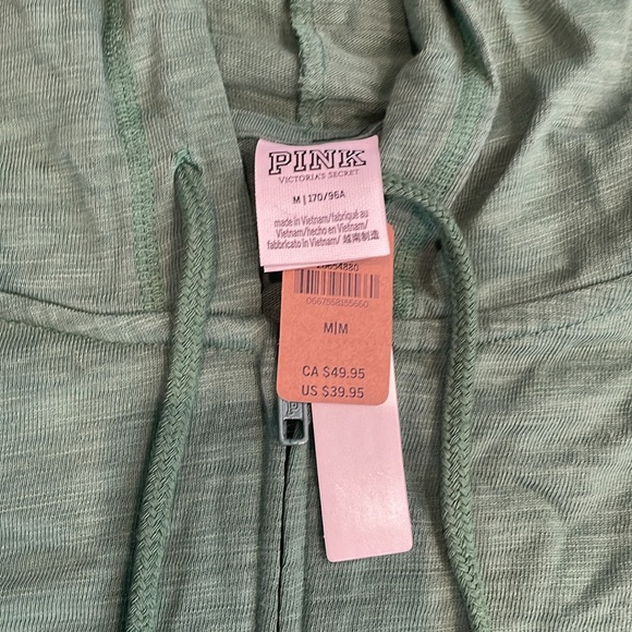 NWT Victoria’s Secret PINK Cropped Jogger Set - Picture 6 of 8